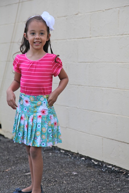 Sew Like My Mom | Schoolday Skirt review